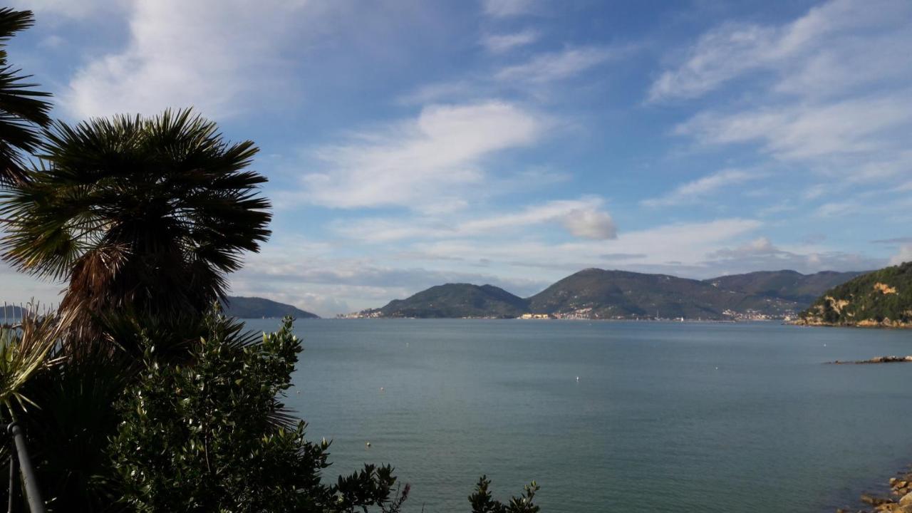 Mansard Apart Alba - Sea 5 Terre-Trekking-Excursions-Relax San Terenzo Ngoại thất bức ảnh