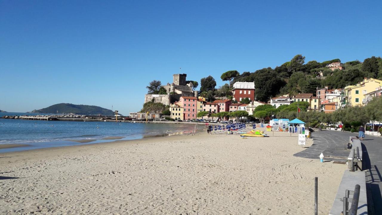 Mansard Apart Alba - Sea 5 Terre-Trekking-Excursions-Relax San Terenzo Ngoại thất bức ảnh